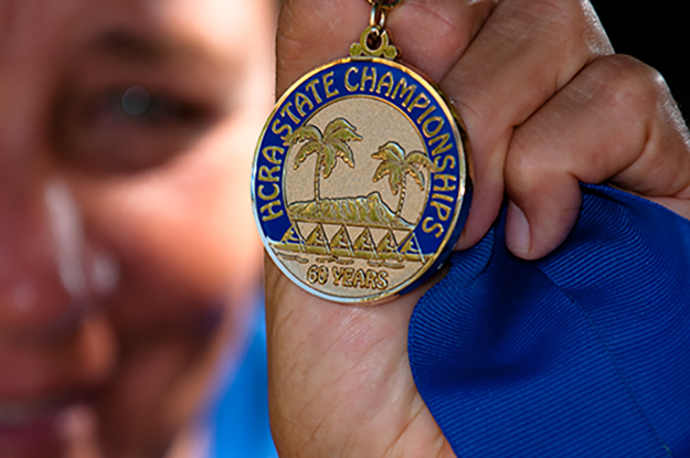 [HCRA medal] Championship medal from the Hawaiian Canoe Racing Association. Photo by Ruben Carillo.