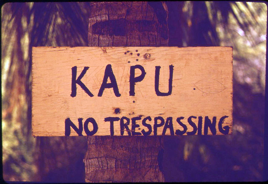 [Kapu sign] Photo by Charles O Rear, EPA.